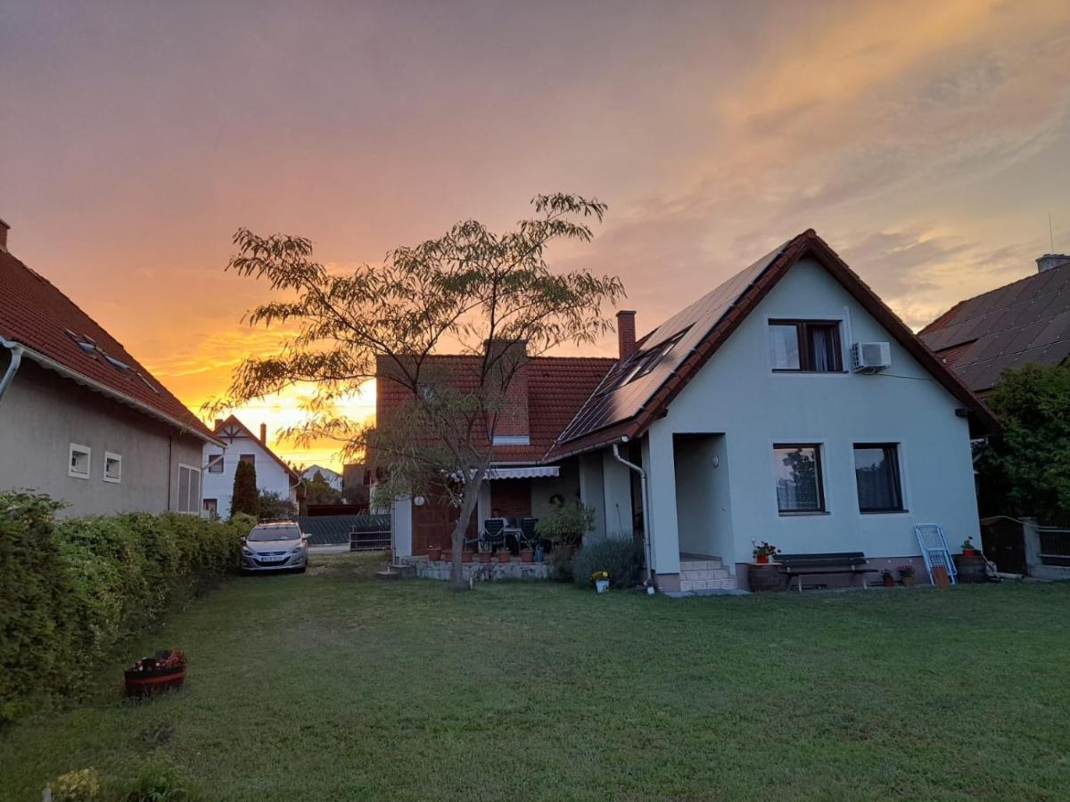 Aszofoi Panorama Apartmanhaz Exterior photo